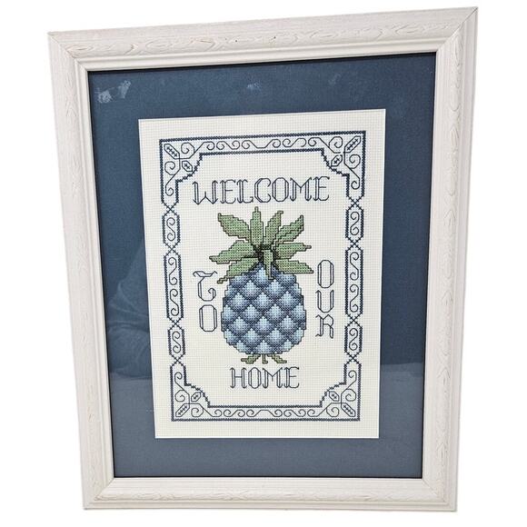 Vintage 90s Handmade Welcome Home Pineapple Preppy Coastal Framed Needlepoint - Picture 1 of 2